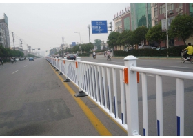 普洱市市政道路护栏工程