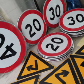 普洱市限速标志牌 交通限高架 高速公路指示牌 道路标志杆 厂家 价格